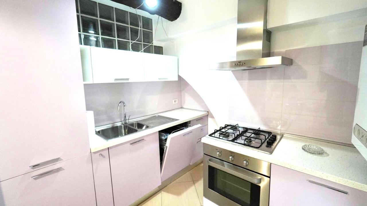 Ch Suite & Privateparking - Corso 18 Agosto - Apartment 포텐자 외부 사진