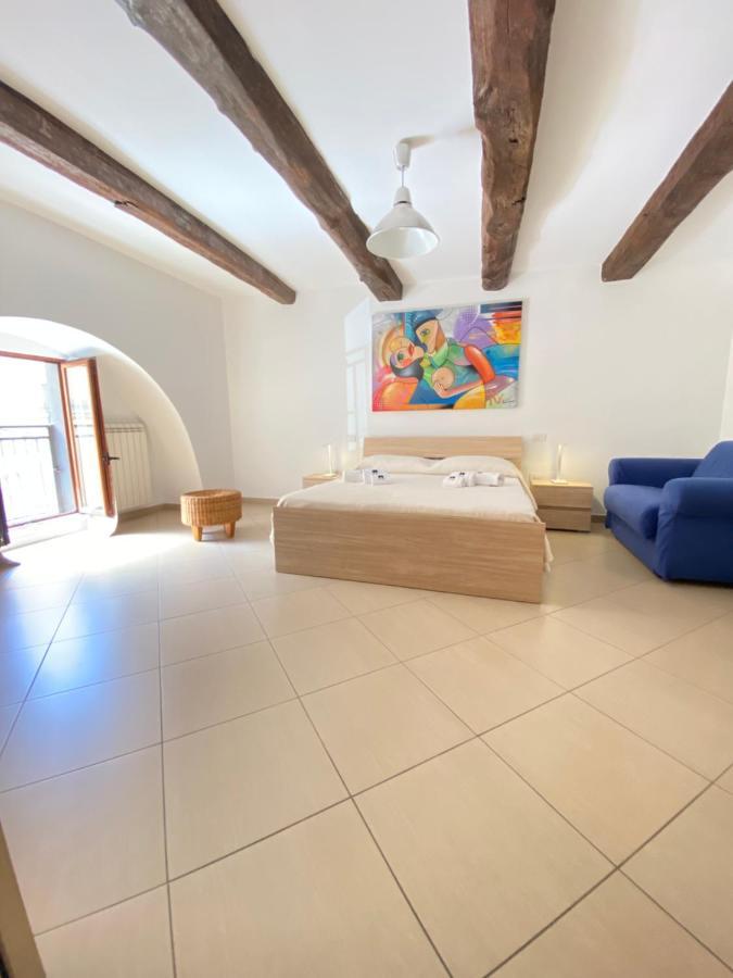 Ch Suite & Privateparking - Corso 18 Agosto - Apartment 포텐자 외부 사진