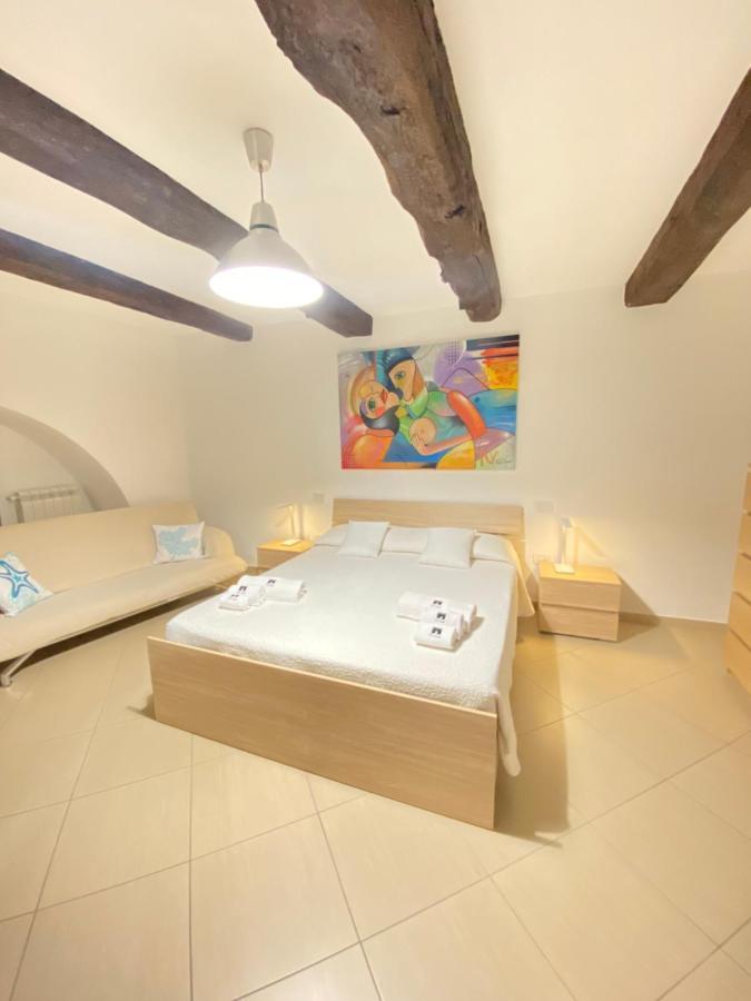 Ch Suite & Privateparking - Corso 18 Agosto - Apartment 포텐자 외부 사진
